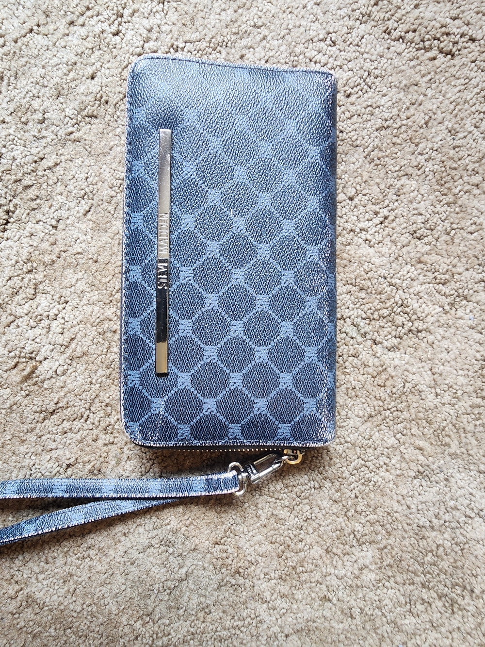 Steve Madden Navy Patterned Wristlet Clutch